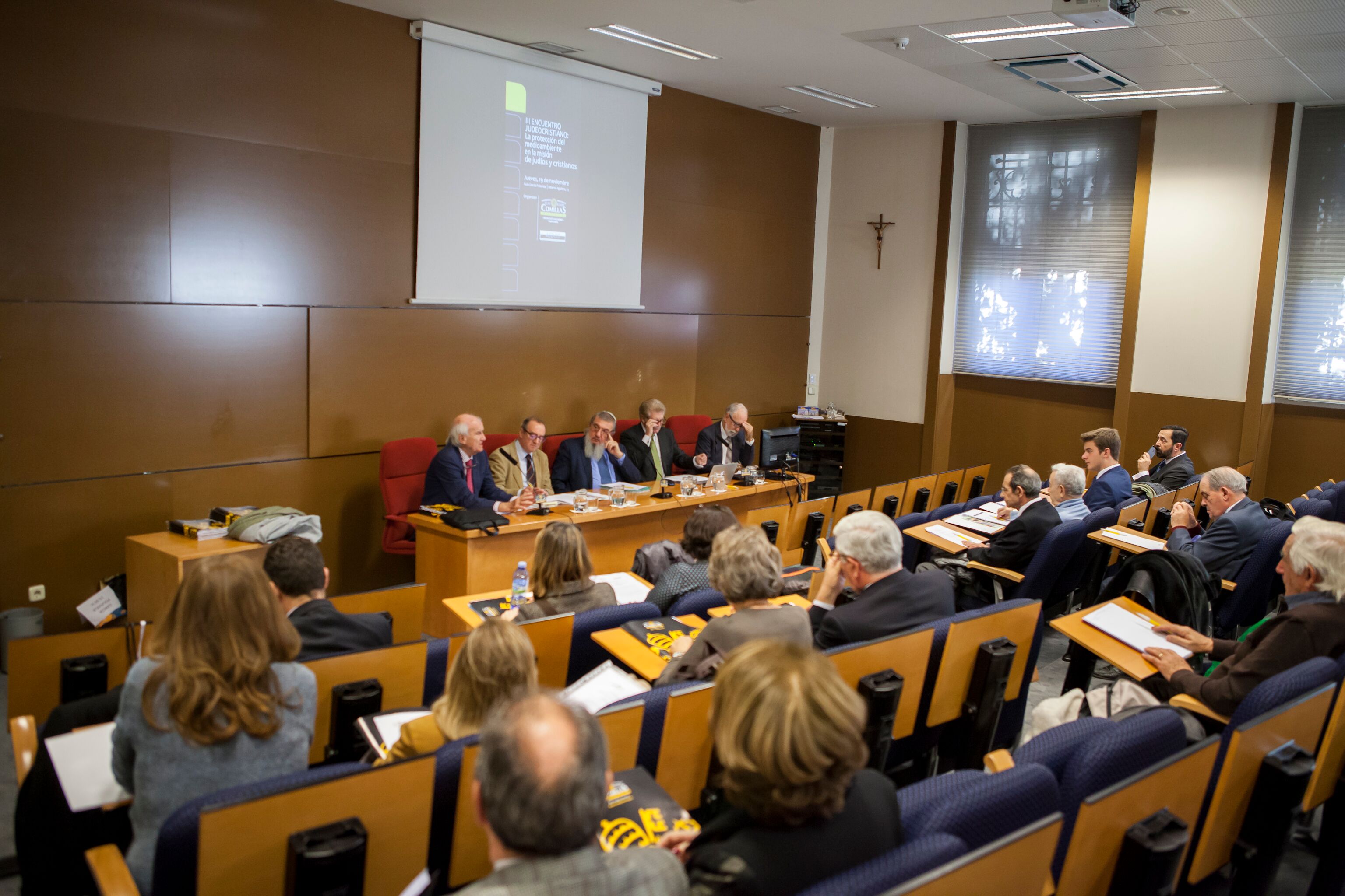 zK-ubdDRPOghn_mm3sMbLVaFcC3pwclxm8390o0QaFE